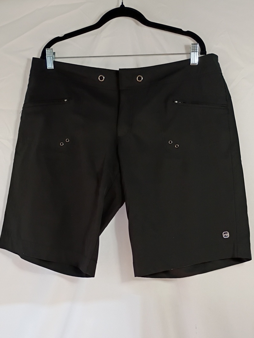 EUC FREE COUNTRY Womens Size XL 16 Black Nylon Shorts Outdoor Summer Workout
